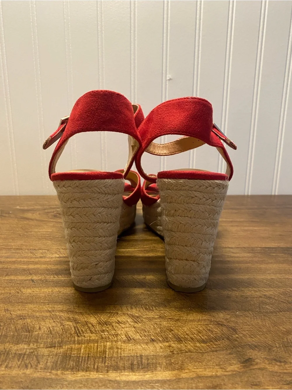 American Eagle - Red Suede Ankle-Strap Wedge Shoes - women’s size: 8 - Picture 4 of 16